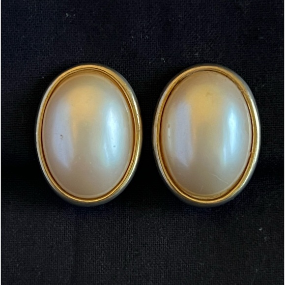 Vintage Liz Claiborne Earrings - Picture 1 of 11